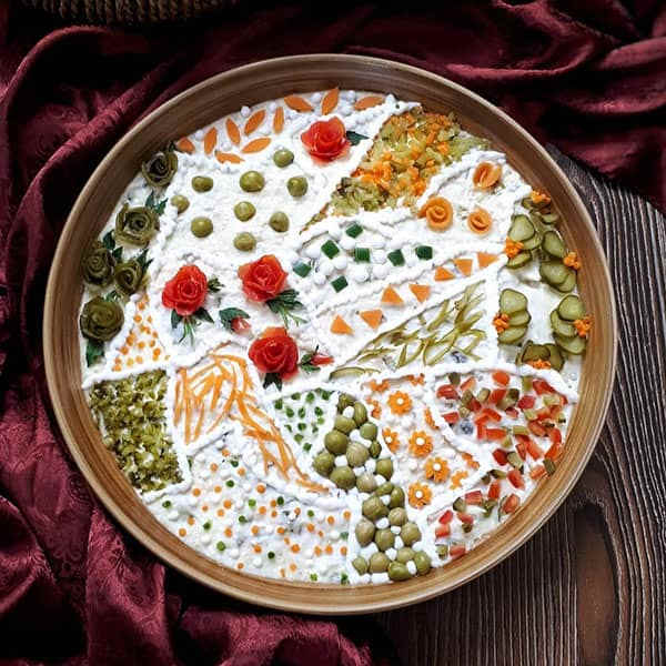 سالاد الویه با کالباس برای 20 نفر
