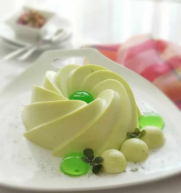  دسر طالبی با ژله و بستنی