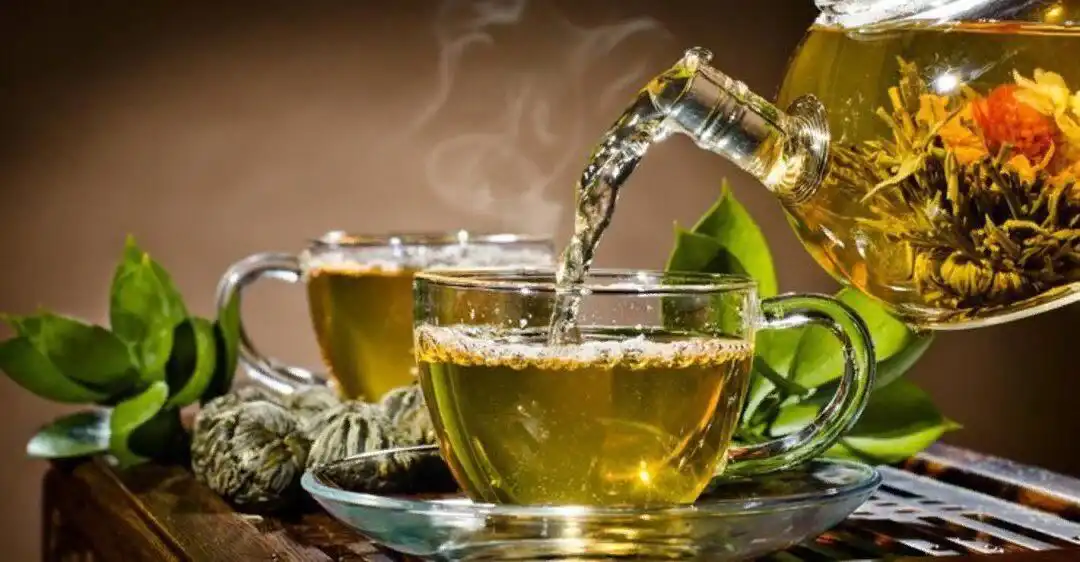 چرا باید طبع چای سبز را گرم کنیم؟