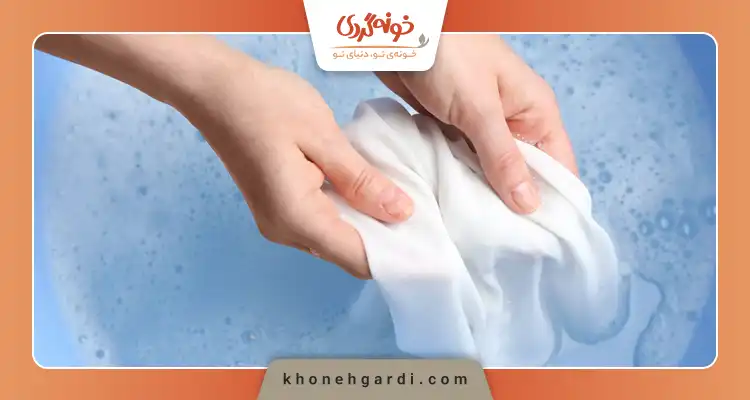 نحوه پاك كردن لكه عرق از روي لباس سفيد