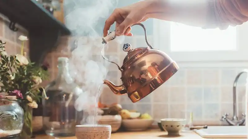 از بین بردن رسوب کتری